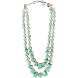 Vintage  Lucite & plastic double strand green and white necklace